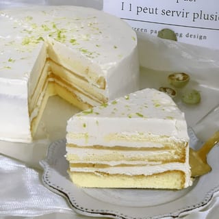 Lemon Yuzu White Chocolate Bavarois Cake Slice (柠檬柚子白巧切块)
