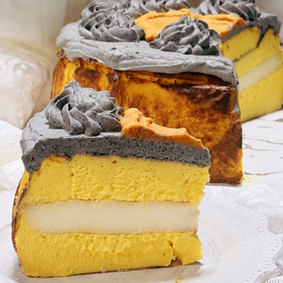 Pumpkin Mochi Basque Cheesecake Slice 南瓜麻薯巴斯克切块