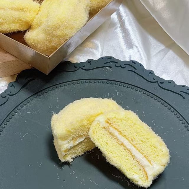 Cod Song Song (鳕鱼肉松小贝) (4 pcs).